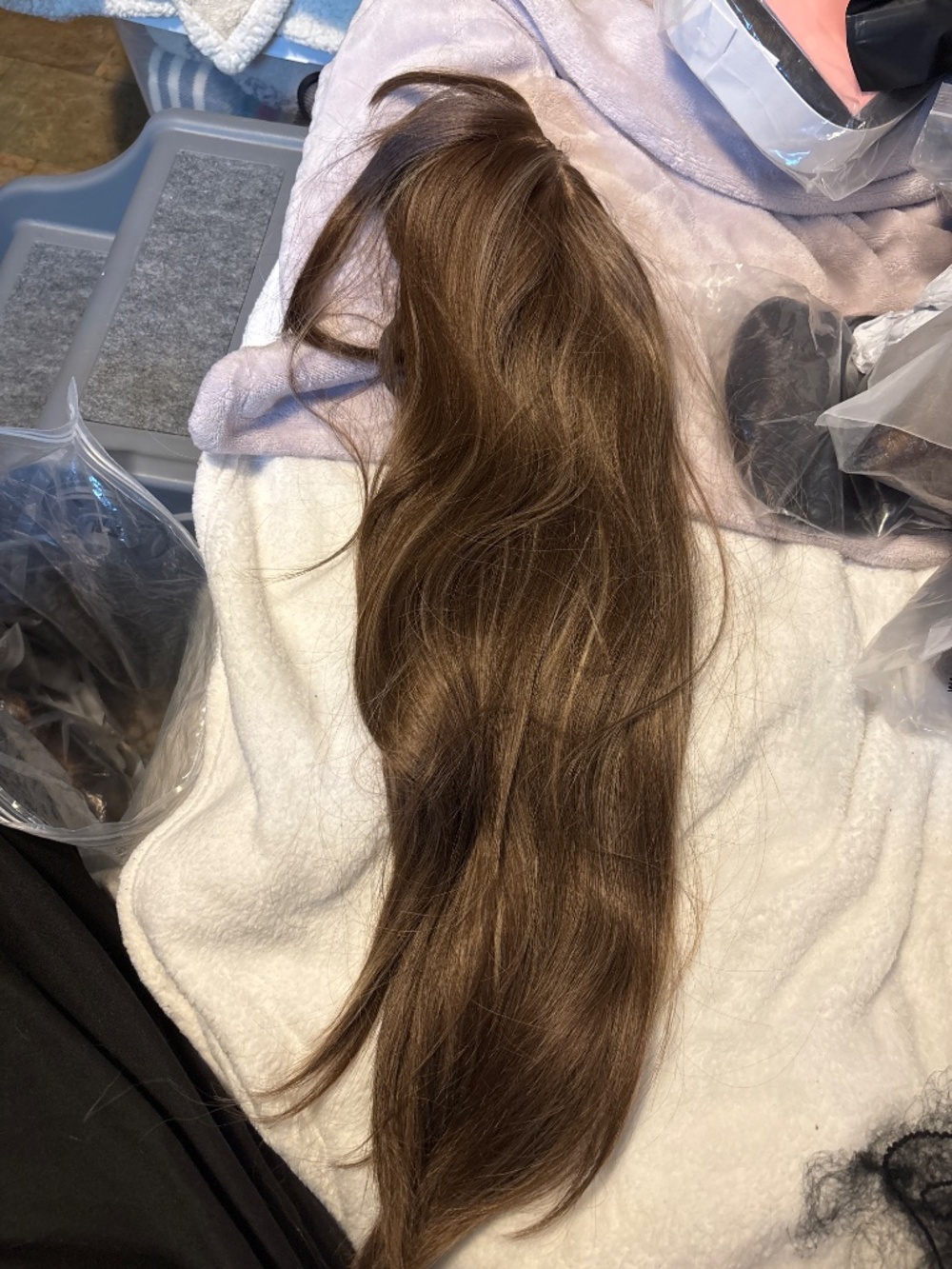 360° 3D Hair Topper with 7"x8" Large Base & 22" Long Straight Synthetic - Picture 4 of 6
